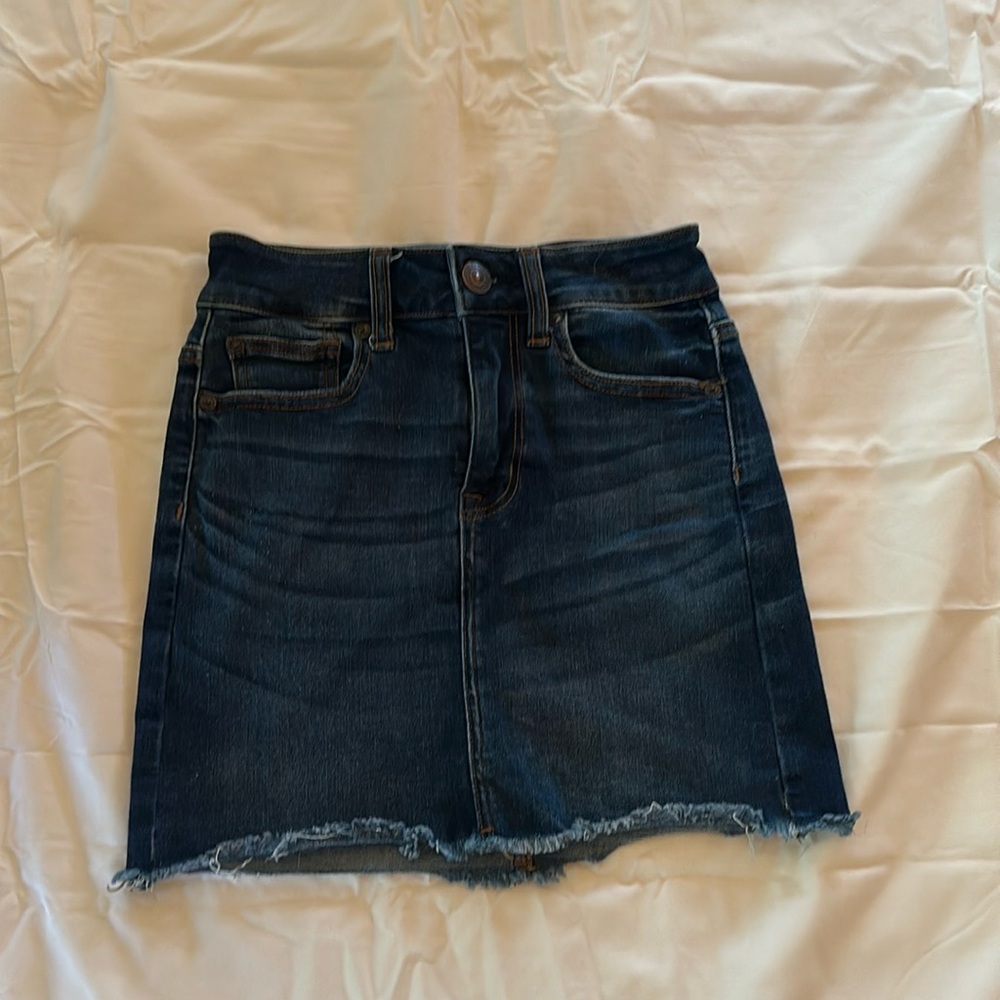 American Eagle NE(X)T LEVEL STRENGTH HIGH RISE MINI SKIRT